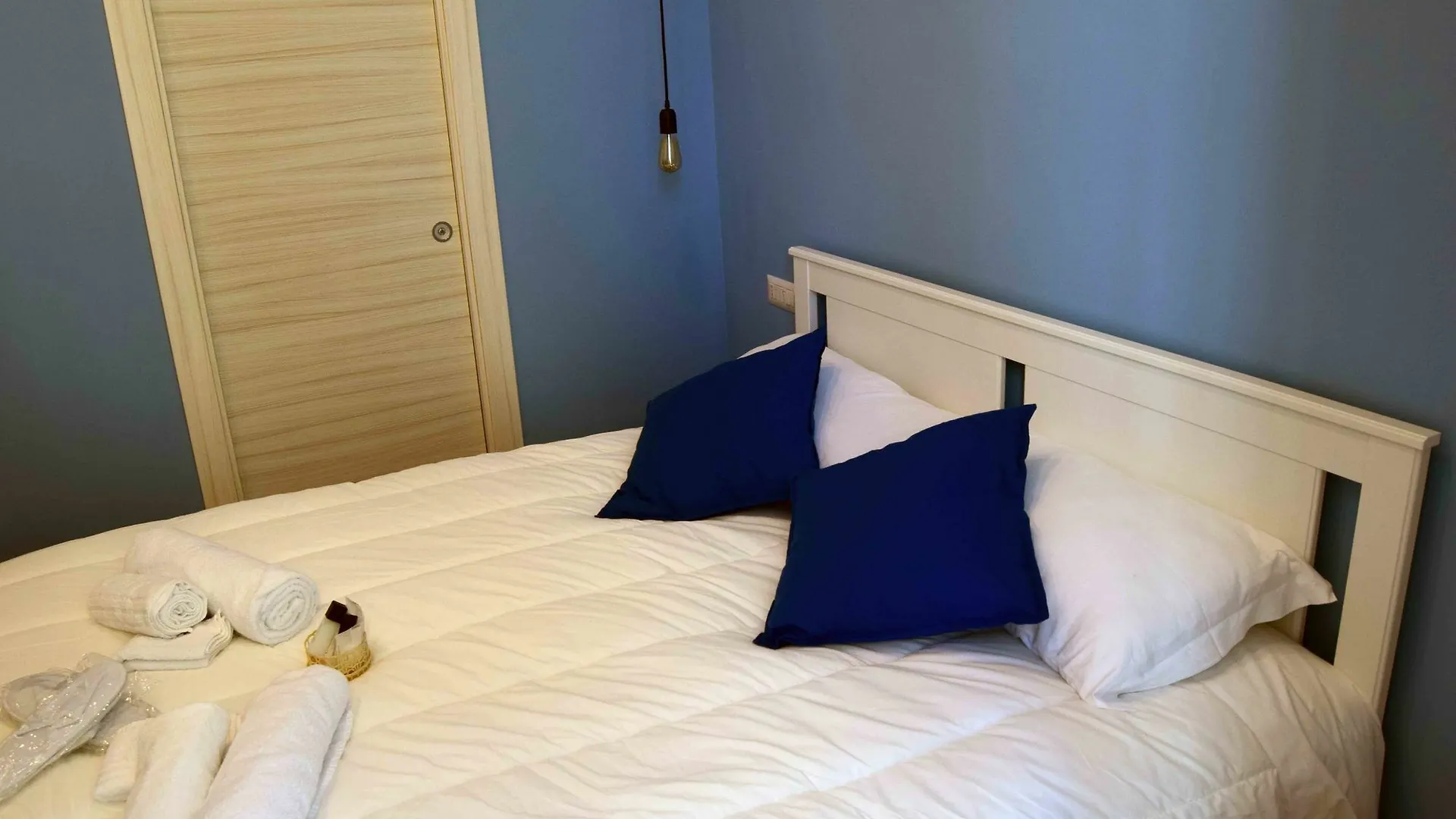 Bed & Breakfast B&B Monserrato Naples