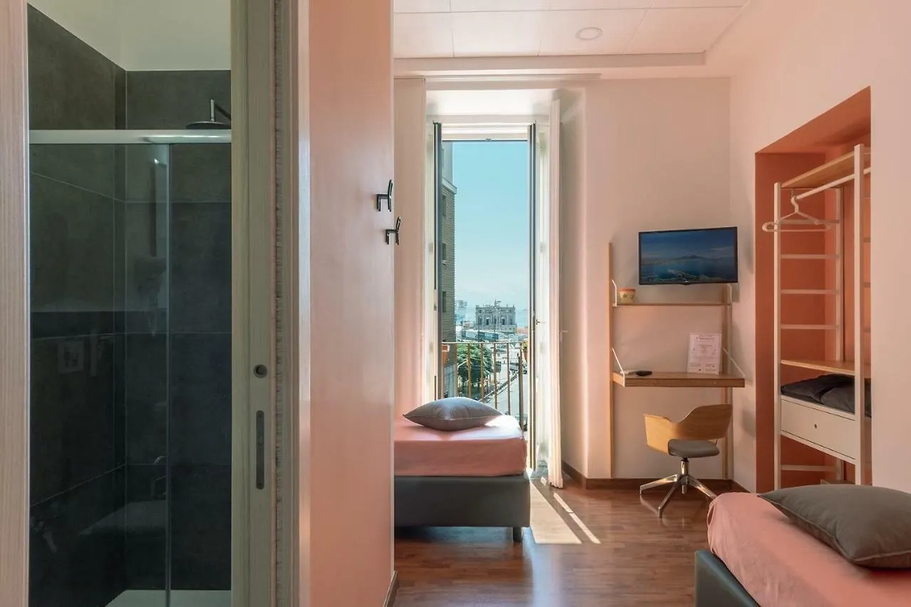 B&B Monserrato Naples Bed & Breakfast