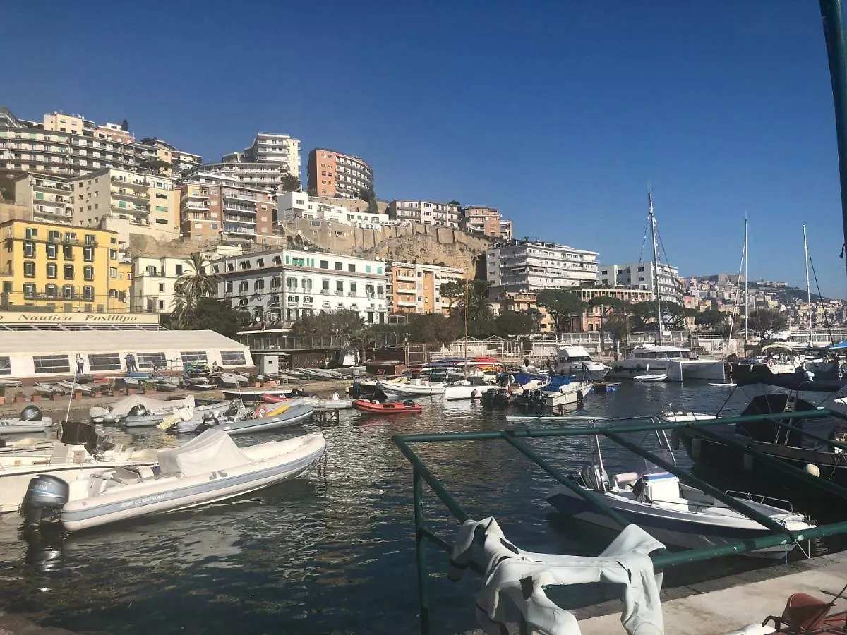 B&B Monserrato Naples Bed & Breakfast